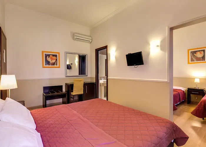 Hotel Everest