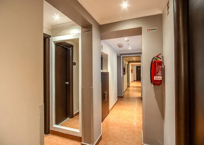 Otel Everest